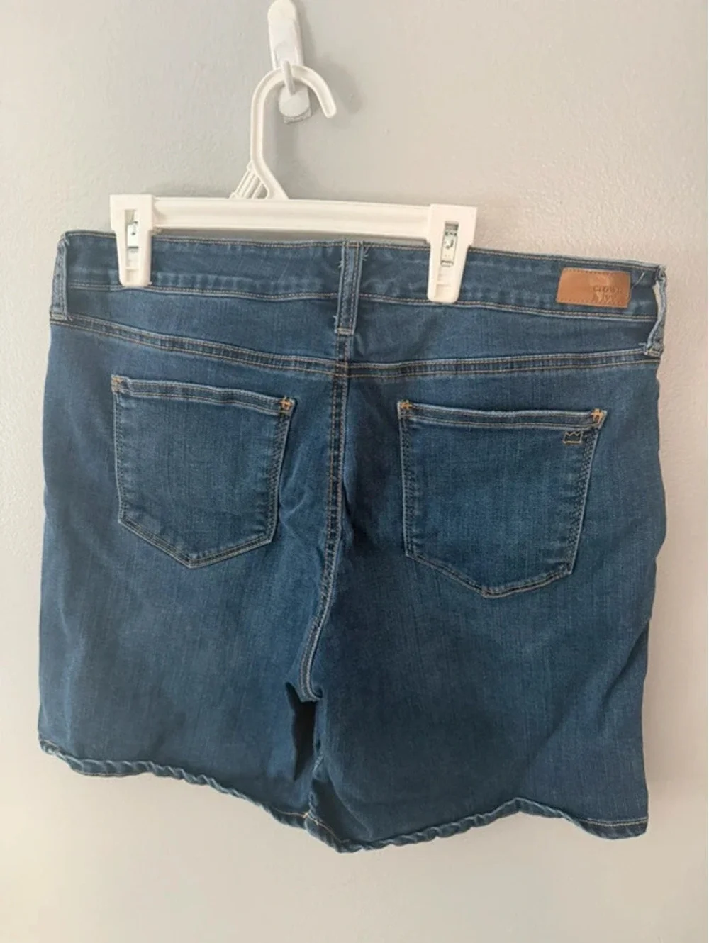 crown & ivy medium denim